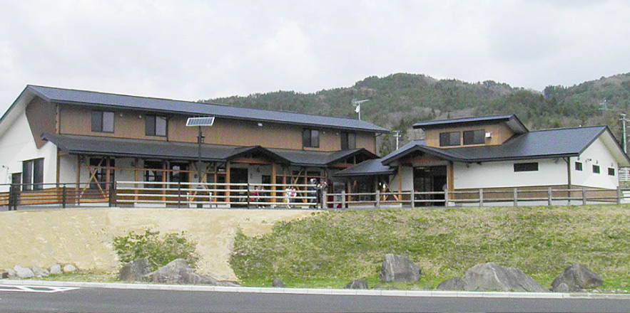 特産加工品は「道の駅七ヶ宿」旬の農産品は「旬の市七ヶ宿」